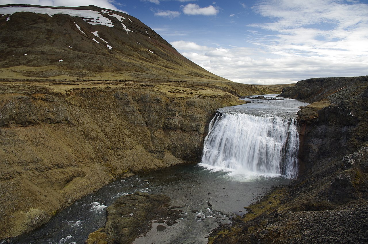information about órufoss